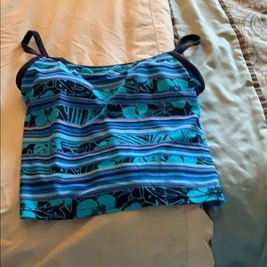 Swimsuit shirt